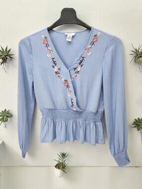Japna Surplice Embroidered Shirt Womens XS Denim Blue Smocked Waist Cottagecore